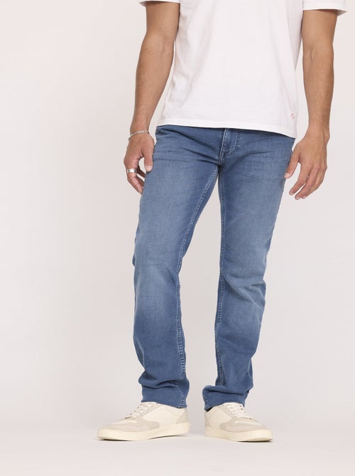 Lee Cooper - Jean LC122 Light Blue Brushed - Kiabi Lee Cooper - Jean LC122 Light Blue Brushed - Kiabi