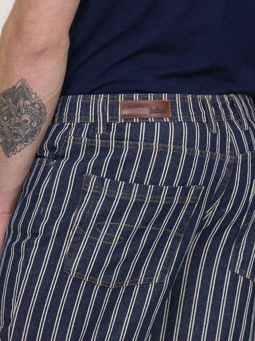 Lee Cooper - Short NACKS Brut stripes - Kiabi Lee Cooper - Short NACKS Brut stripes - Kiabi