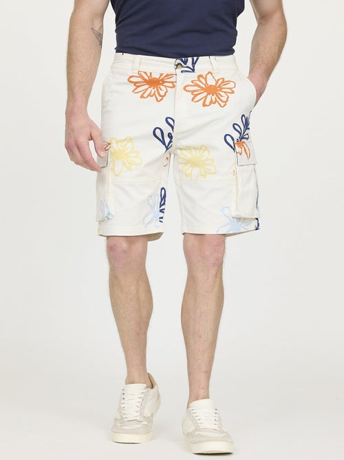 Lee Cooper - Short NOCK Aop fleur - Kiabi Lee Cooper - Short NOCK Aop fleur - Kiabi