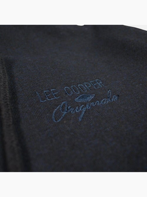 Lee cooper - sweat à capuche imprimé, manches longues, poche kangourou et finitions bord-côte - Kiabi Lee cooper - sweat à capuche imprimé, manches longues, poche kangourou et finitions bord-côte - Kiabi