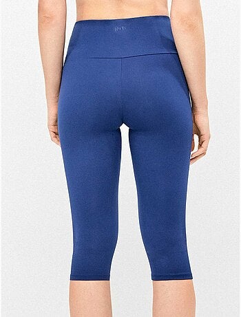 Legging 'capri' fabriqué dans un tissu sculptant qui définit et stylise