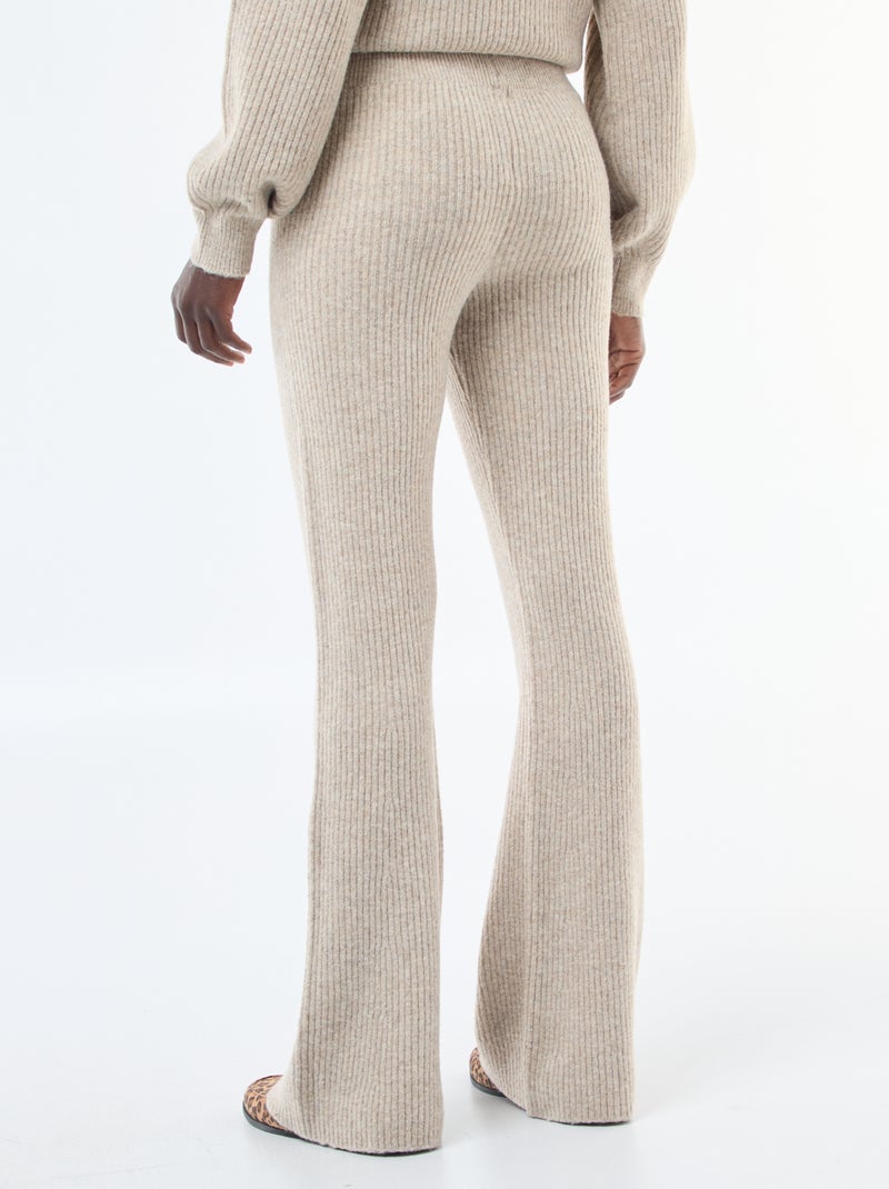 Legging côtelée en matière douce Beige - Kiabi