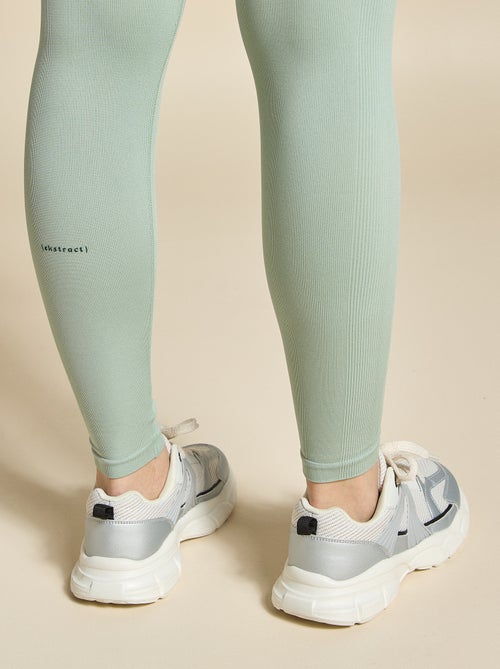 Legging de sport en rib sans coutures - (ekstract) - Kiabi