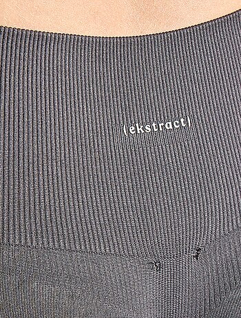 Legging de sport sculptant - (ekstract)