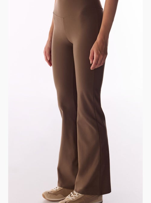 Legging évasé soft feel penti - Kiabi Legging évasé soft feel penti - Kiabi