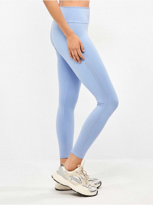 Legging long confectionné dans un tissu modelant qui définit et stylise - Kiabi Legging long confectionné dans un tissu modelant qui définit et stylise - Kiabi