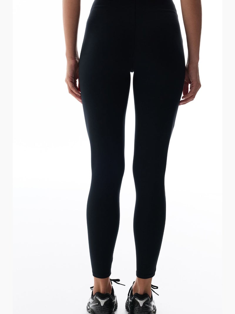 Legging sculptant à jambe ajustée et taille haute penti Noir - Kiabi