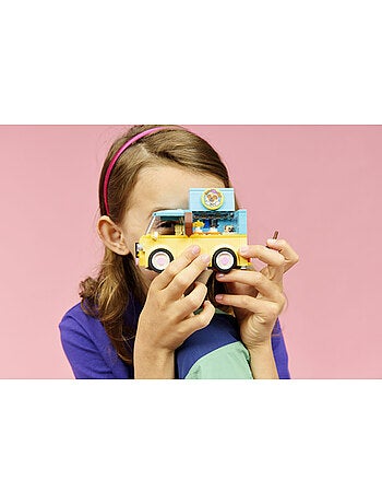 LEGO 42678 - Van avec Accessoires pour Animaux Friends