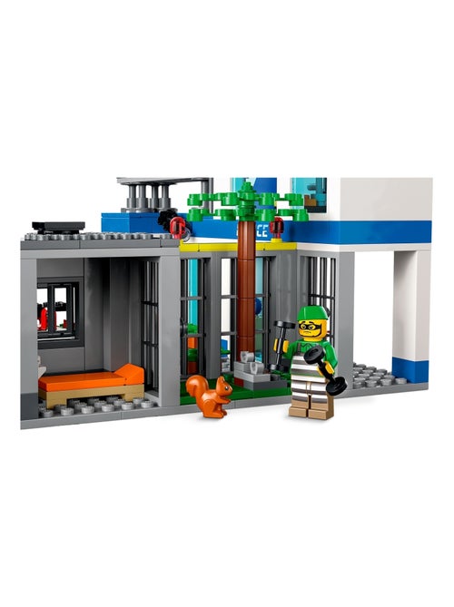 LEGO City - Le commissariat de police - 60316 - Kiabi