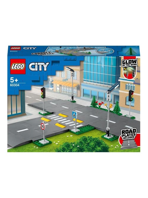 LEGO City 60304 — Intersection à assembler avec plaques de route et feux - Kiabi