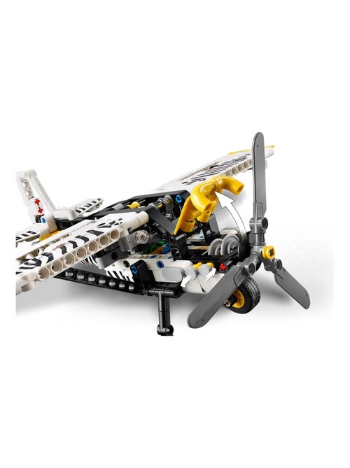 LEGO Technic - L'avion de brousse - 42198 - Kiabi