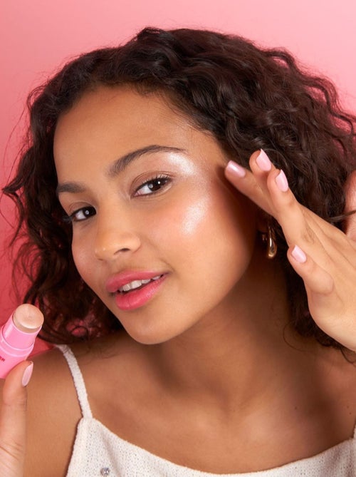 Let's Glow Heroes - Kiabi