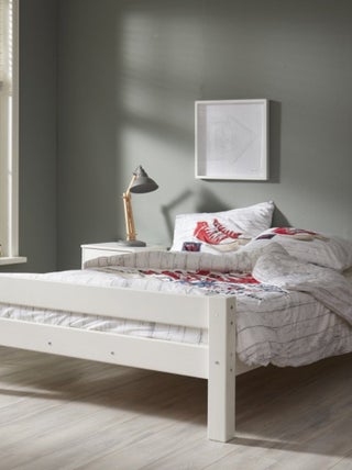 Lit avec sommier pin massif  LILJA