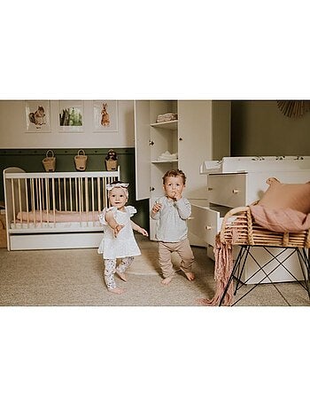 Lit bébé à barreaux - sommier 3 hauteurs, 3 barreaux amovibles - kmbaby