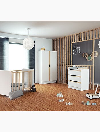 Lit bébé en bois carrousel