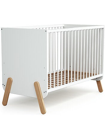 Lit bébé en bois pirate