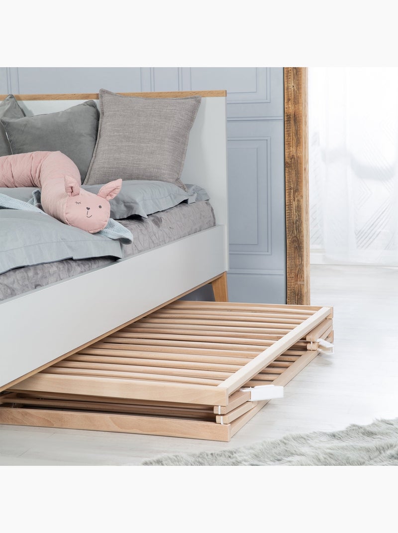 Lit bébé pliant 60 x 120 avec roulettes et hauteur réglable 'Fold Up' ROBA Bois naturel - Kiabi