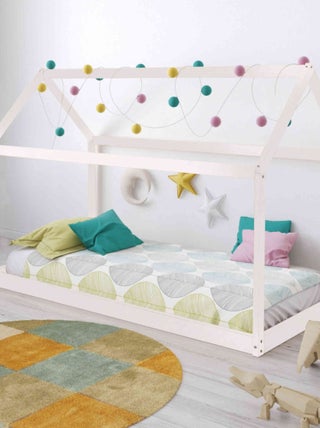 Lit cabane inspiration Montessori en bois massif