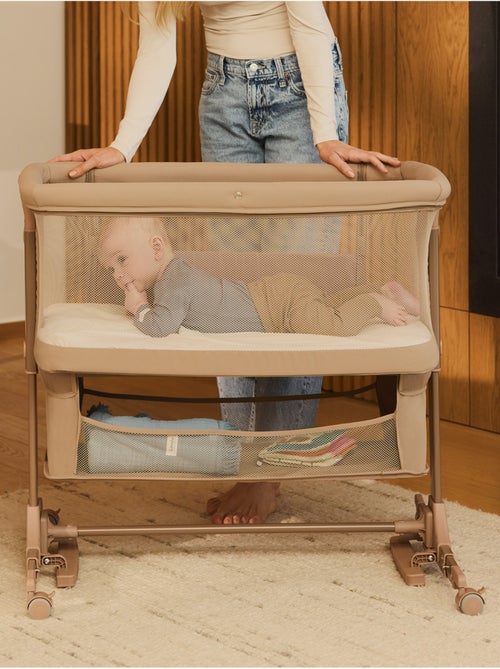 Lit cododo 3en1 LIONELO Jodie - Berceau - Réglable en hauteur et inclinaison- Matelas haute densité - Kiabi Lit cododo 3en1 LIONELO Jodie - Berceau - Réglable en hauteur et inclinaison- Matelas haute densité - Kiabi
