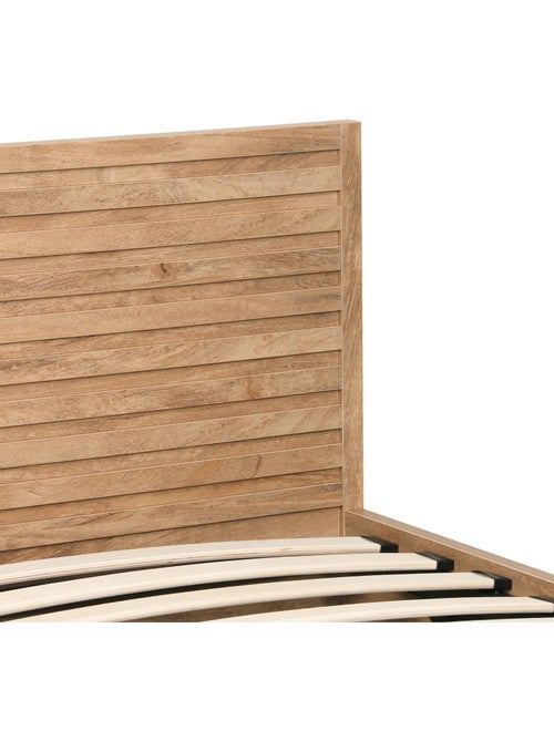Lit coffre sommier à lattes et tête de lit 90x190cm décor bois Madere - Kiabi Lit coffre sommier à lattes et tête de lit 90x190cm décor bois Madere - Kiabi