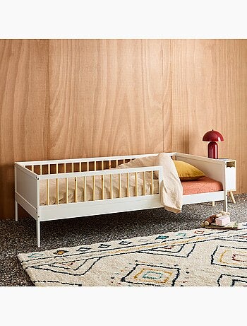 Lit enfant 90 x 190 cm pin naturel sommier à lattes inclus Elio