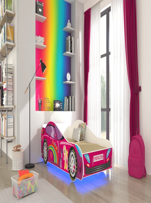 Lit enfant fille voiture licorne rose avec matelas et sommier inclus - Kiabi Lit enfant fille voiture licorne rose avec matelas et sommier inclus - Kiabi