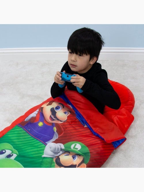 Lit gonflable 2 en 1 avec sac de couchage intégré Nintendo Squad Toad Mario Luigi Yoshi - Kiabi Lit gonflable 2 en 1 avec sac de couchage intégré Nintendo Squad Toad Mario Luigi Yoshi - Kiabi