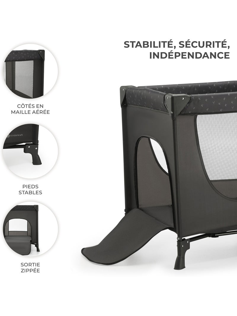 Lit parapluie Kinderkraft JOY LIGHT 2 EN 1 avec sac de transport, entrée zippée et maille Noir - Kiabi