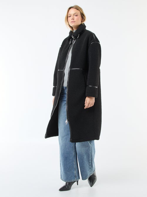 Long manteau effet moutonné avec empiècements en simili - Kiabi