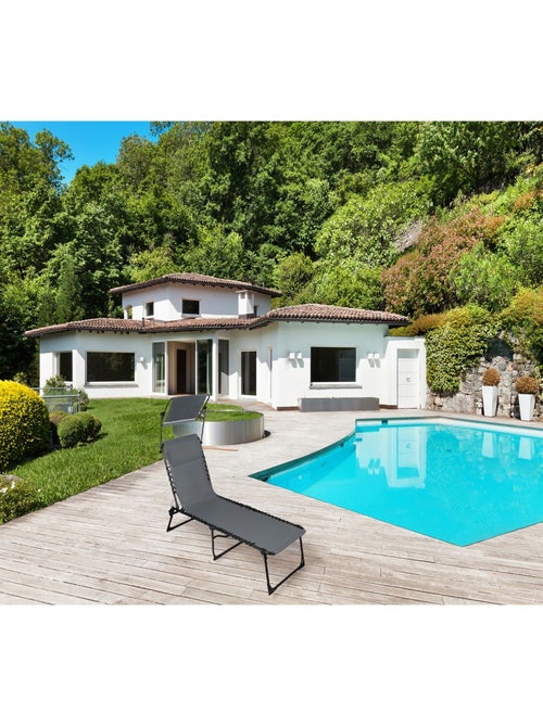 Lot de 2 bains de soleil avec coussin et pare-soleil inclinable - Kiabi Lot de 2 bains de soleil avec coussin et pare-soleil inclinable - Kiabi