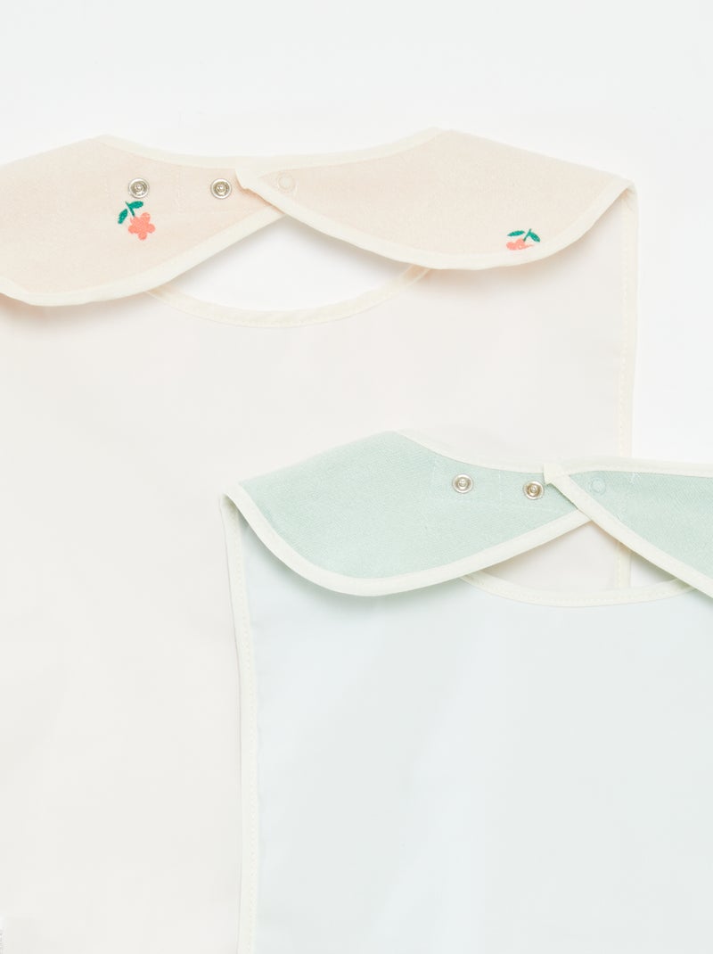 Lot de 2 bavoirs - collection facile à enfiler Rose/vert - Kiabi