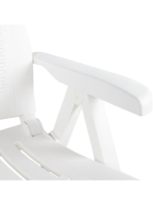 Lot de 2 chaises de jardin inclinables pliantes - Kiabi Lot de 2 chaises de jardin inclinables pliantes - Kiabi