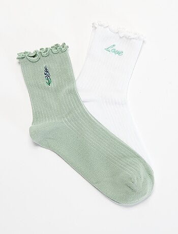 Lot de 2 chaussettes brodées à bords volantés