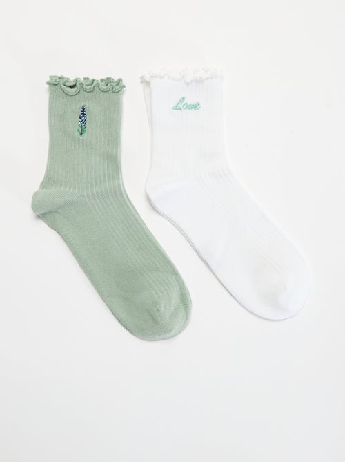 Lot de 2 chaussettes brodées à bords volantés - Kiabi Lot de 2 chaussettes brodées à bords volantés - Kiabi
