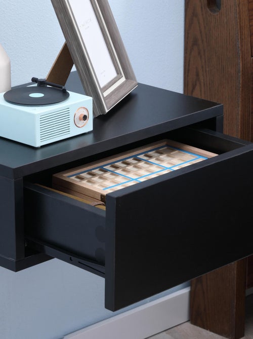 Lot de 2 chevets muraux - tiroir coulissant, plateau - aspect bois - Kiabi