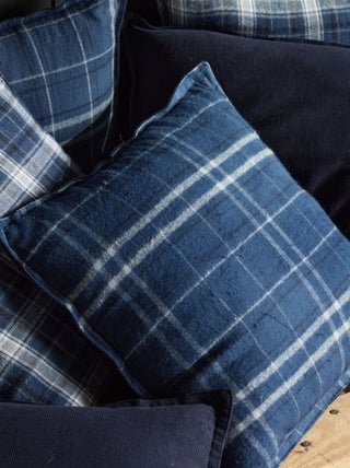 Lot de 2 coussins en velours côtelé et coton brossé
