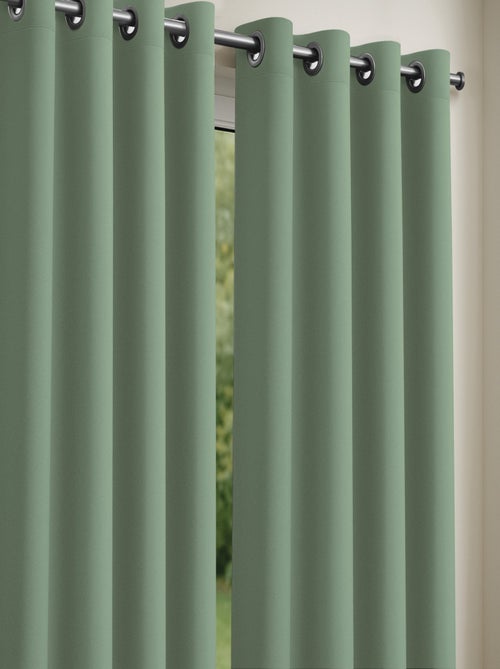 Lot de 2 rideaux obscurcissants unis avec 8 œillets - 135x240 cm - Vert tilleul - Kiabi