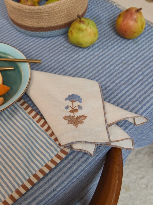 Lot de 2 serviettes de table brodées - Kiabi Lot de 2 serviettes de table brodées - Kiabi