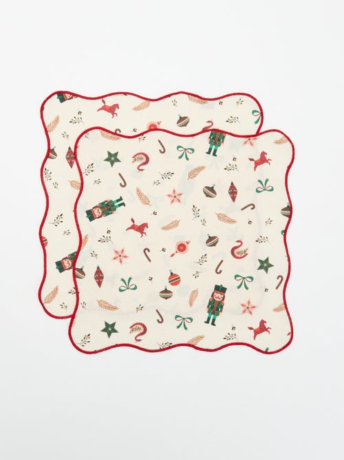 Lot de 2 serviettes de table imprimées 'Noël' - KIABI Home - Kiabi Lot de 2 serviettes de table imprimées 'Noël' - KIABI Home - Kiabi