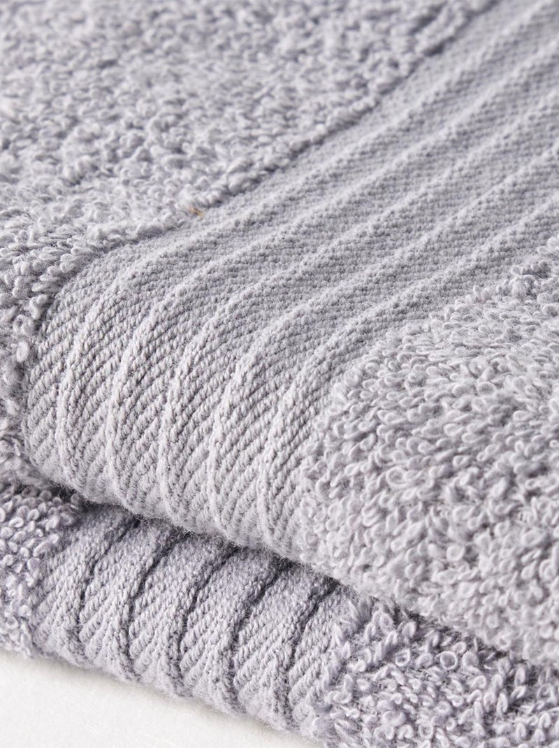 Lot de 2 serviettes de toilette coton uni ESSENTIAL Gris clair - Kiabi