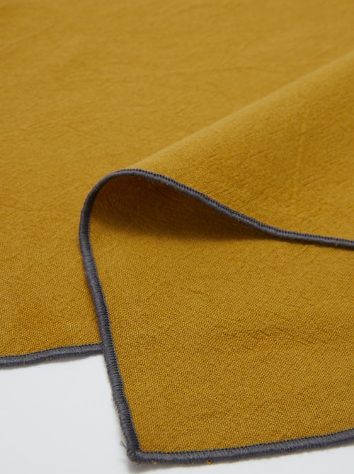 Lot de 2 sets de table/serviettes unis 2 en 1 32 x 40 cm - Kiabi Home - Kiabi Lot de 2 sets de table/serviettes unis 2 en 1 32 x 40 cm - Kiabi Home - Kiabi