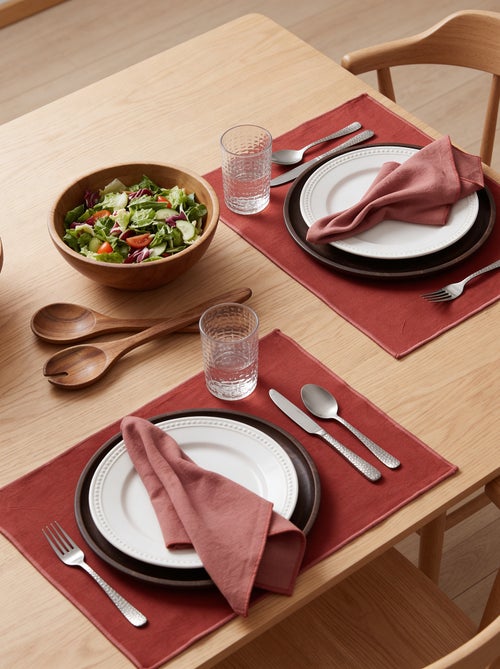 Lot de 2 sets de table/serviettes unis 2 en 1 32 x 40 cm - Kiabi Home - Kiabi Lot de 2 sets de table/serviettes unis 2 en 1 32 x 40 cm - Kiabi Home - Kiabi