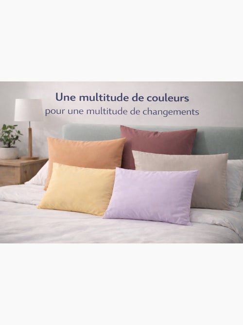 Lot de 20 Taies d'oreiller Coton 57 fils couleurs aléatoires PROMO LINGE - Kiabi Lot de 20 Taies d'oreiller Coton 57 fils couleurs aléatoires PROMO LINGE - Kiabi