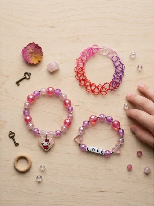 Lot de 3 bracelets fermoir bouton pression hello kitty sanrio - Kiabi Lot de 3 bracelets fermoir bouton pression hello kitty sanrio - Kiabi