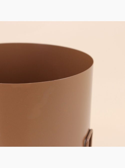 Lot de 3 cache-pots en métal coloré 16,5cm - Kiabi Lot de 3 cache-pots en métal coloré 16,5cm - Kiabi