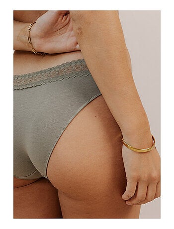 Lot de 3 culottes en coton et dentelle