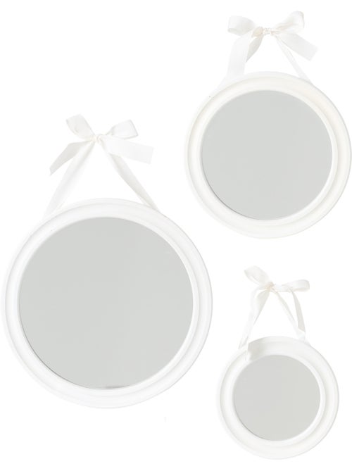 Lot de 3 miroirs ronds romantiques avec ruban ALEXIA - Kiabi Lot de 3 miroirs ronds romantiques avec ruban ALEXIA - Kiabi