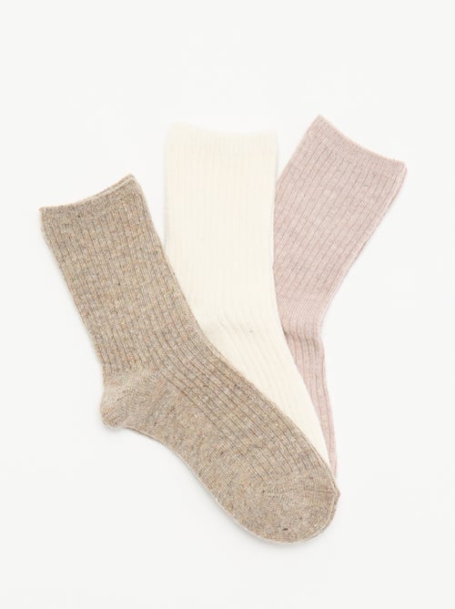 Lot de 3 paires de mi-chaussettes unies - Kiabi Lot de 3 paires de mi-chaussettes unies - Kiabi