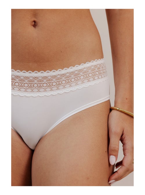 Lot de 3 shortys en microfibre et dentelle - Kiabi