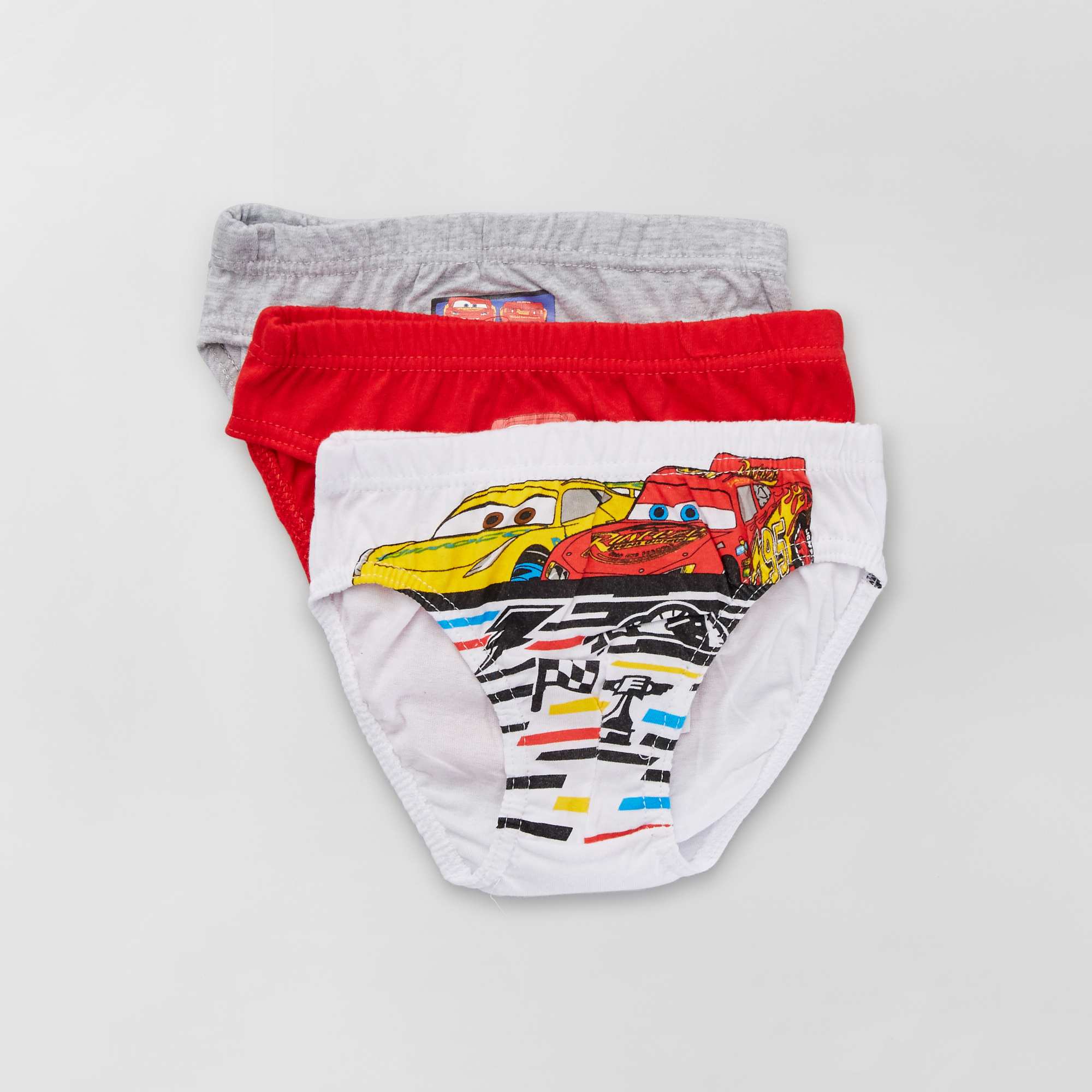 Lot de 3 slips 'Cars' garçon gris/blanc/rouge Kiabi 5,00€